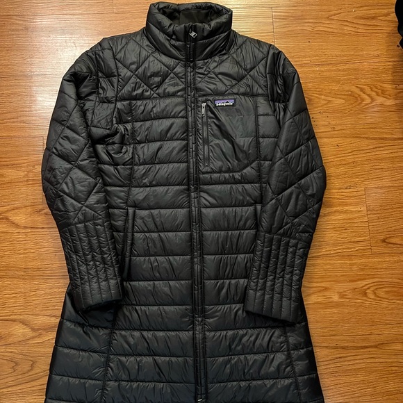 Patagonia Radalie Parka - Women's Medium, Like New! - Picture 2 of 5
